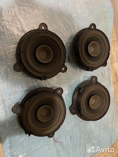 Родные динамики Renault Fluence + сетки Урал