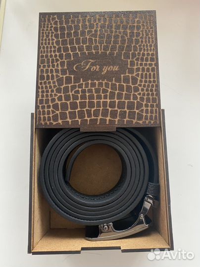 Отличный подарок.Мужской кожаный ремень