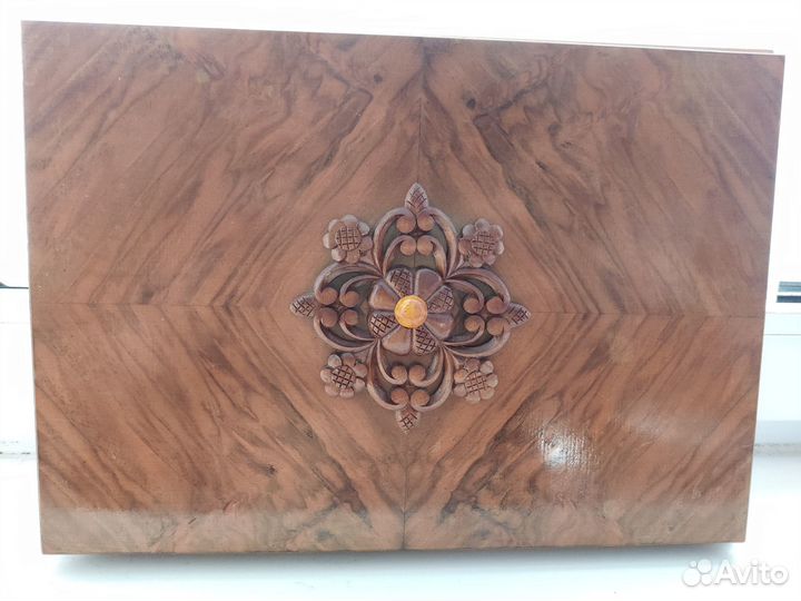 Фотоальбом с обложкой из натуральн. дерева винтаж