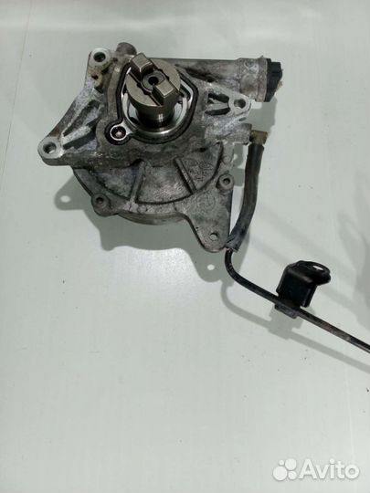Насос вакуумный 28810-2F000 Hyundai-Kia