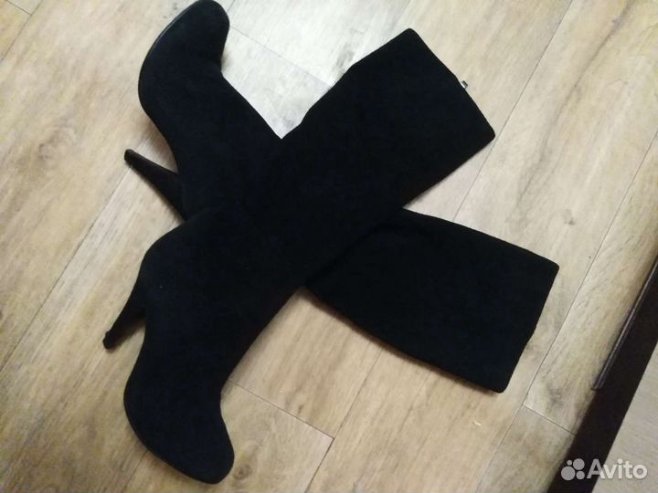 Замшавые сапоги