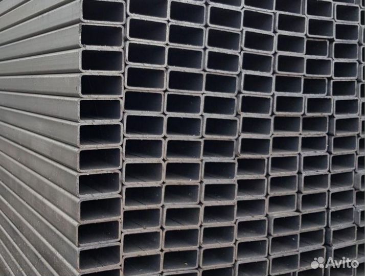 Труба профильная 40х20