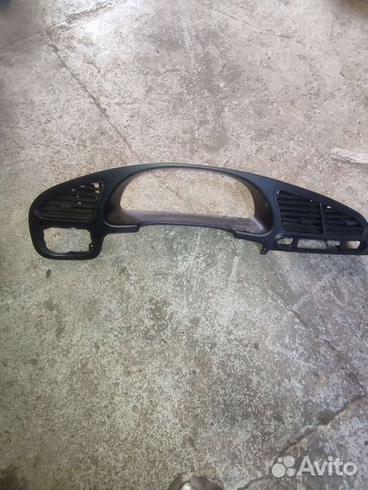 Пластик панели приборов Шевроле Ланос