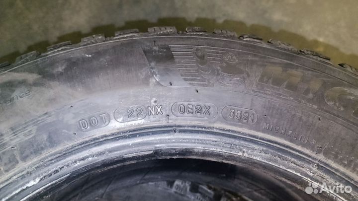 Michelin X-Ice North 4 185/65 R15 92T