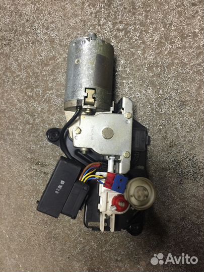 Моторчик люка w124. Япония. Без пробега по РФ