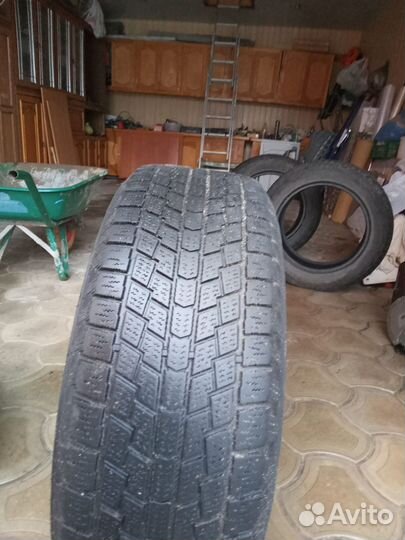 Hankook Nordik IS RW08 235/60 R18 103T