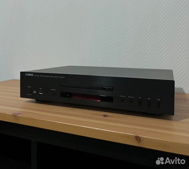 Yamaha CD-S700