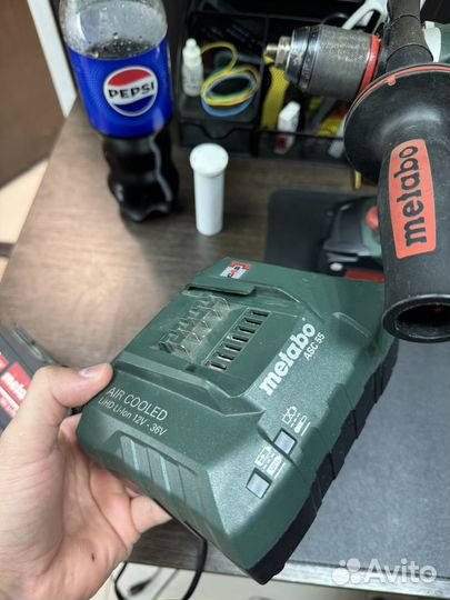 Шуруповерт ледобур Metabo BS 18 LTX BL I