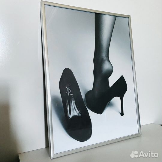 Картина Yves Sain Laurent -туфли