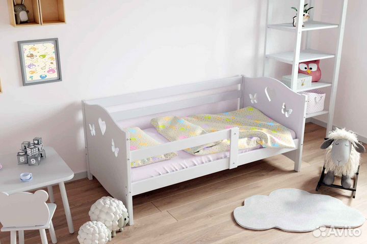 Кроватка с бортиком из натурального дерева сингл о