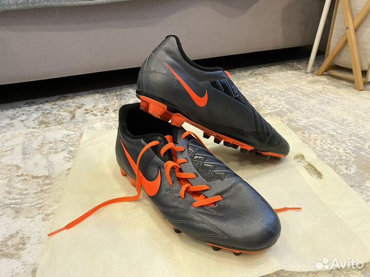 Футбольные бутсы nike t90 р.45,5