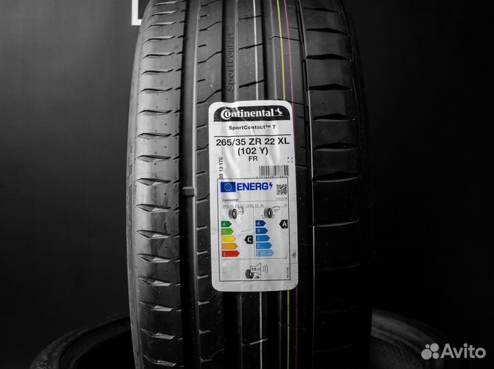 Continental ContiSportContact 7 265/35 R22 и 295/30 R22 105Y