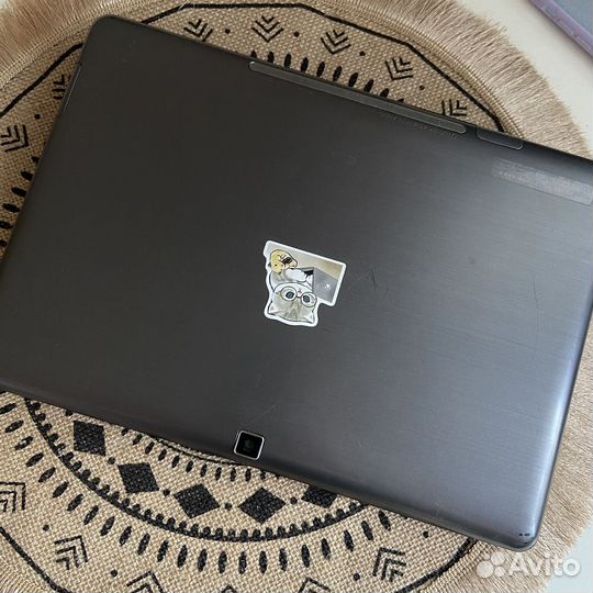 Планшет с клавиатурой acer
