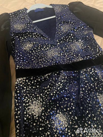 Вечернее платье с пайетками новогоднее 40-42