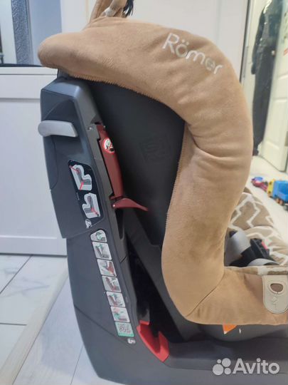 Автокресло britax romer