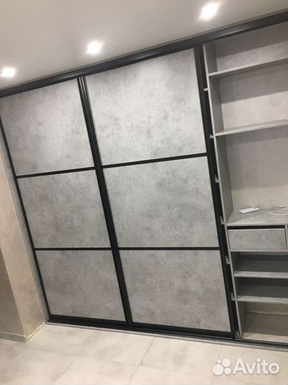 Шкаф в детскую