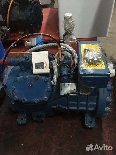 Холодильный компрессор