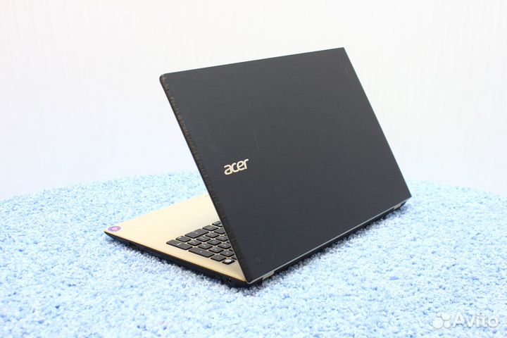 Ноутбук Acer 4 ядра/4GB озу/15,6