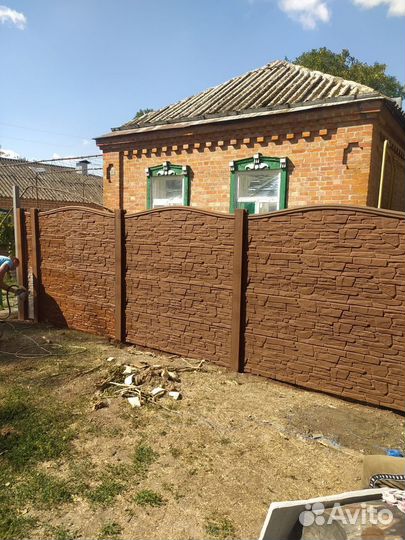 Забор бетонный