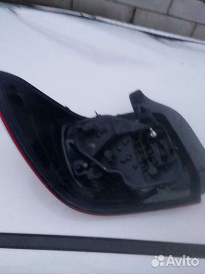 Renault logan 2 фонарь задний правый