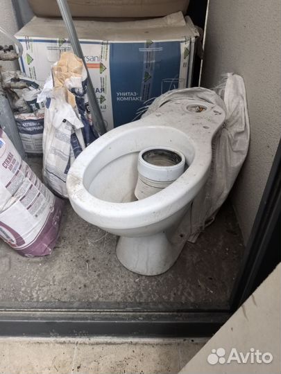 Строительный унитаз новый