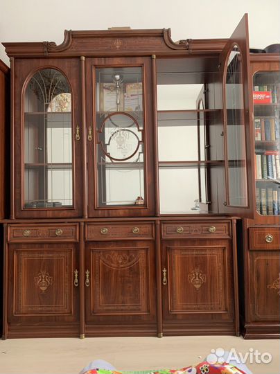 Сервант горка