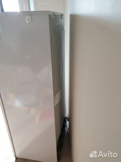 Холодильник sharp