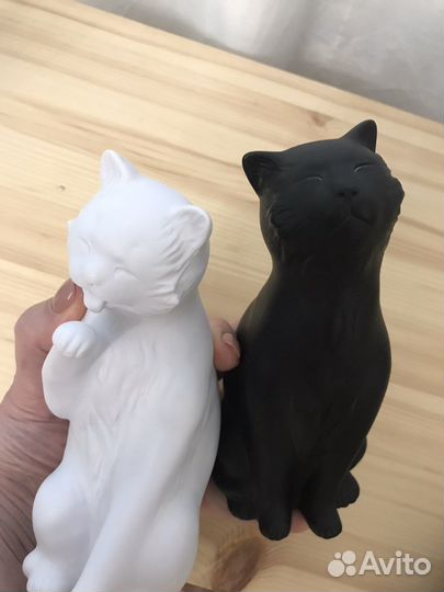 Фигурки декоративные