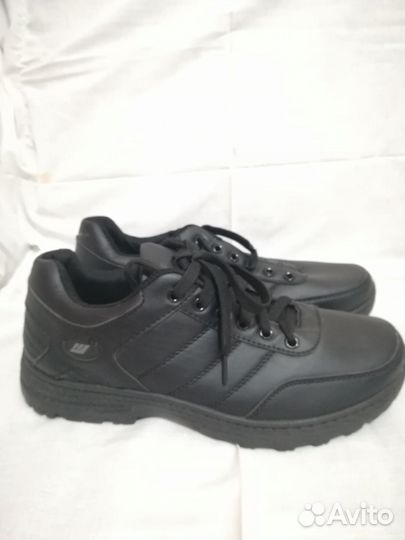 Кроссовки мужские 41,42,43,45 р-ры