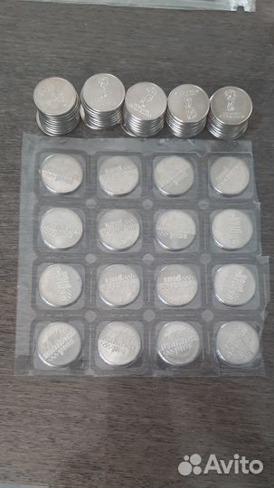 Памятные наборы монет, коллекции медалей