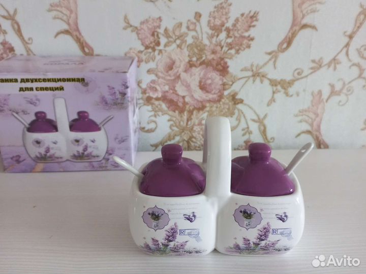 Посуда: тарелки, сковородки, сотейник, ложки-вилки