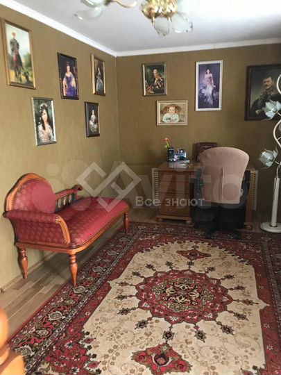 Коттедж 216 м² на участке 9 сот.