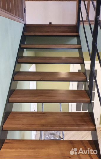 Лестница в частный дом. Металлокаркас