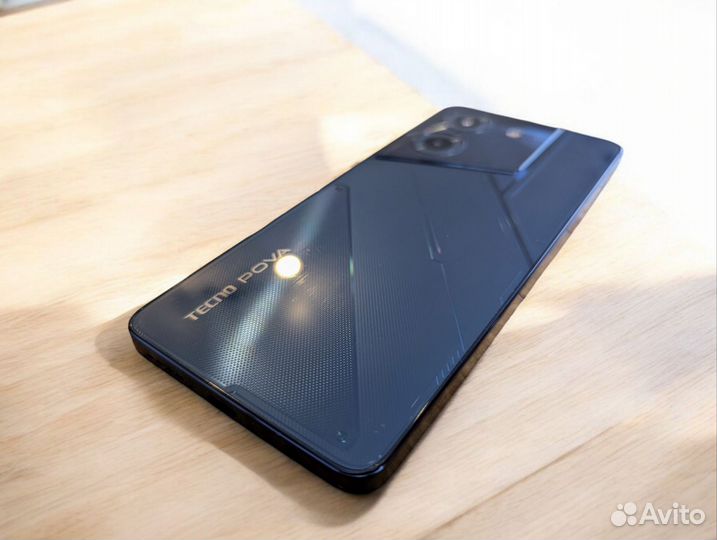 TECNO Pova 5, 8/256 ГБ
