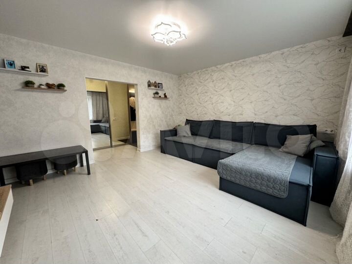 4-к. квартира, 78 м², 1/9 эт.