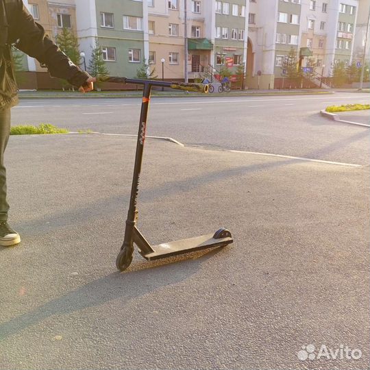 Трюковой самокат