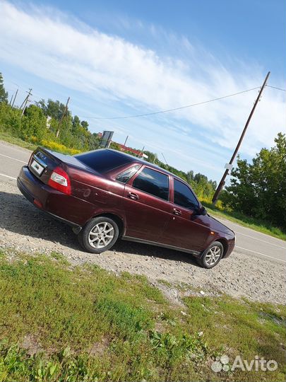 LADA Priora 1.6 МТ, 2011, 220 500 км