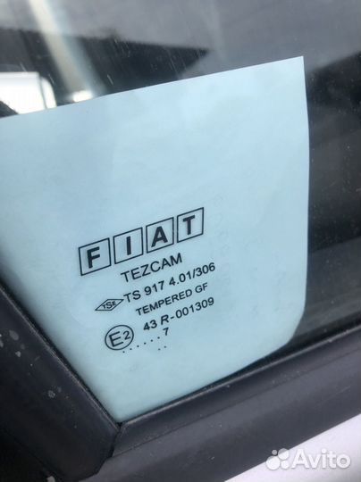 Стекло передней правой двери Fiat Albea