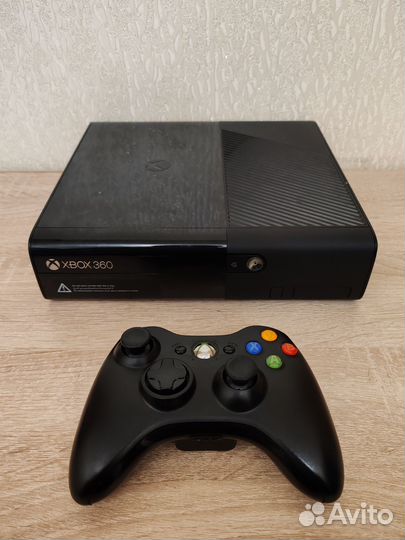 Xbox 360 фрибут + 29 игр