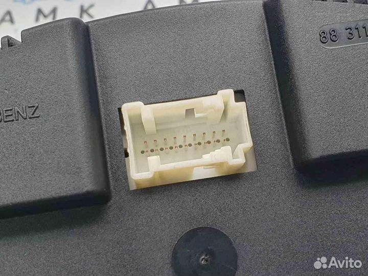 Панель Mercedes C W203 2000-2006