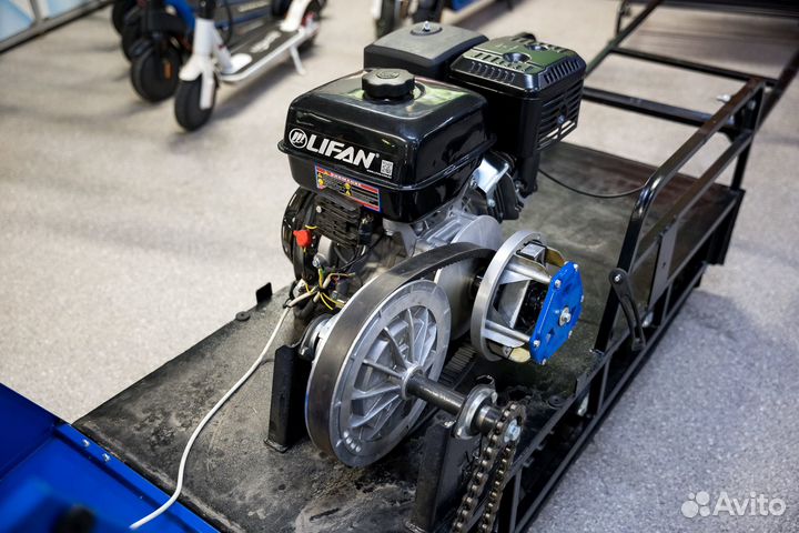 Мотособака Мужик М 500 Стандарт 15л.с. Витринный