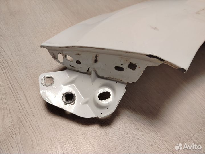 Переднее крыло Ford Focus 3