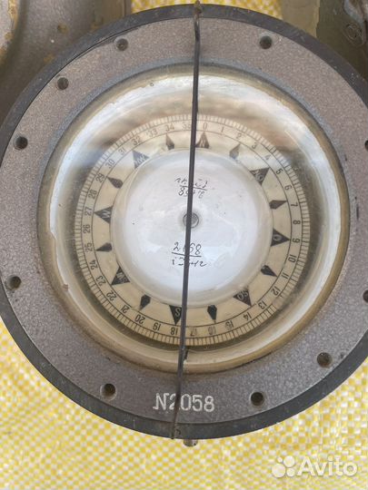 Морской судовой компас