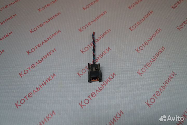 Nissan 16600-79E02 Разьем форсунки топливной