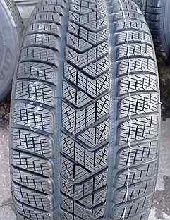 Pirelli Scorpion Winter RFT 235/55 R19 101H