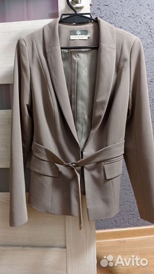 Пиджак женский