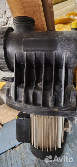 Водяной насос бу