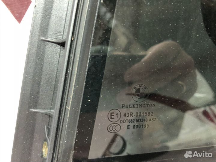 Форточка задняя левая BMW 5-er F10