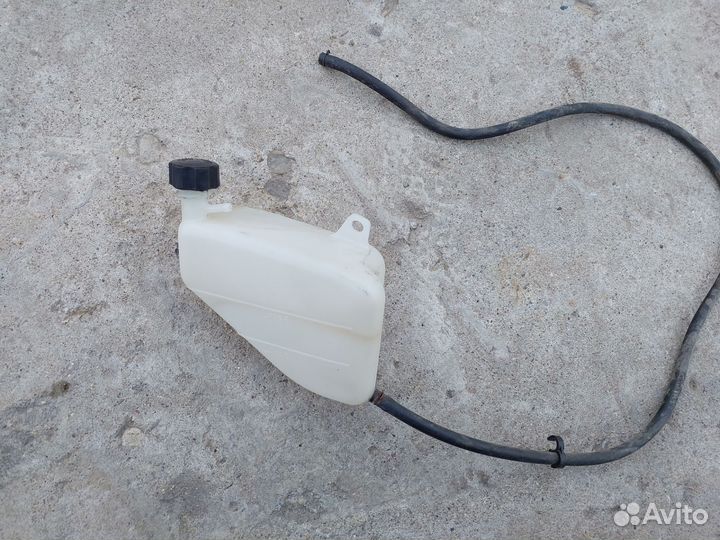 Расширительный бачек honda africa twin XRV750