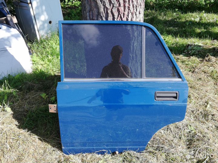 Дверь задняя левая на ваз 2107